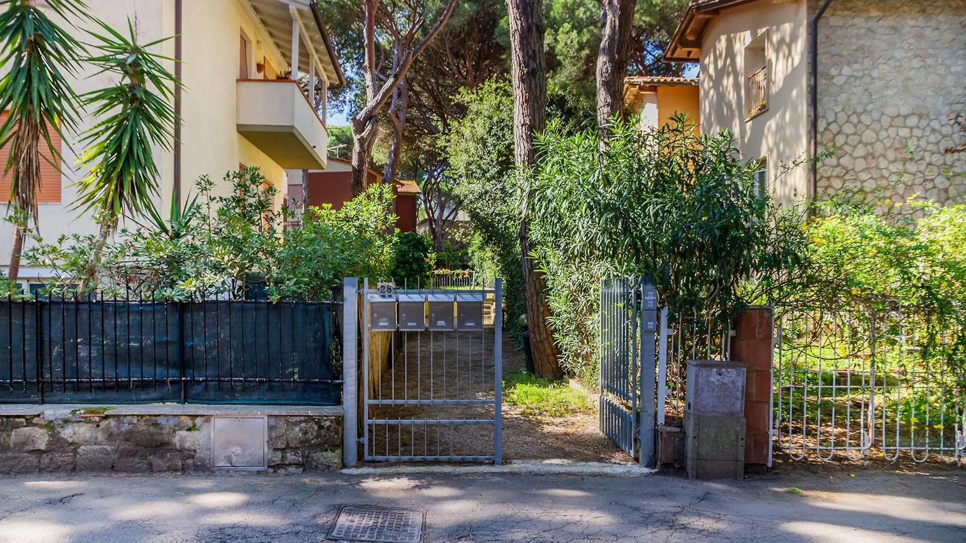 Sea And Nature, Apartment With Terrace In Marina Marina di Grosseto 0*,